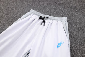 Conjunto Nike Tech Fleece Inside Branco e Cinza