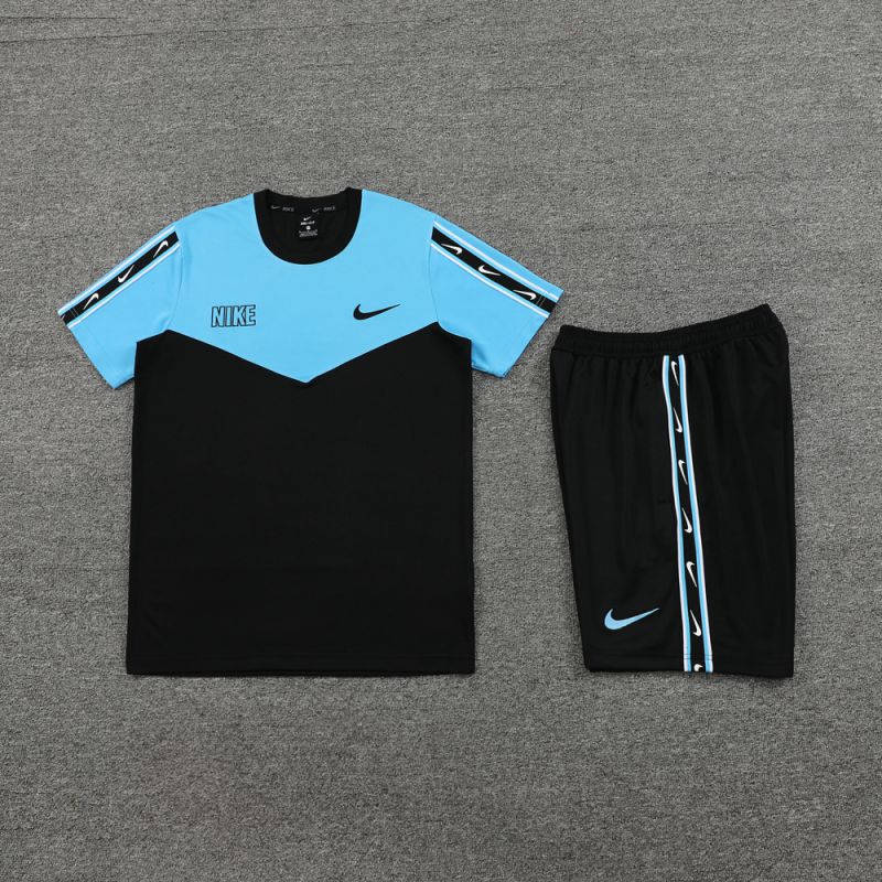Kit Camisa e Short Nike Repeat Preto e Azul