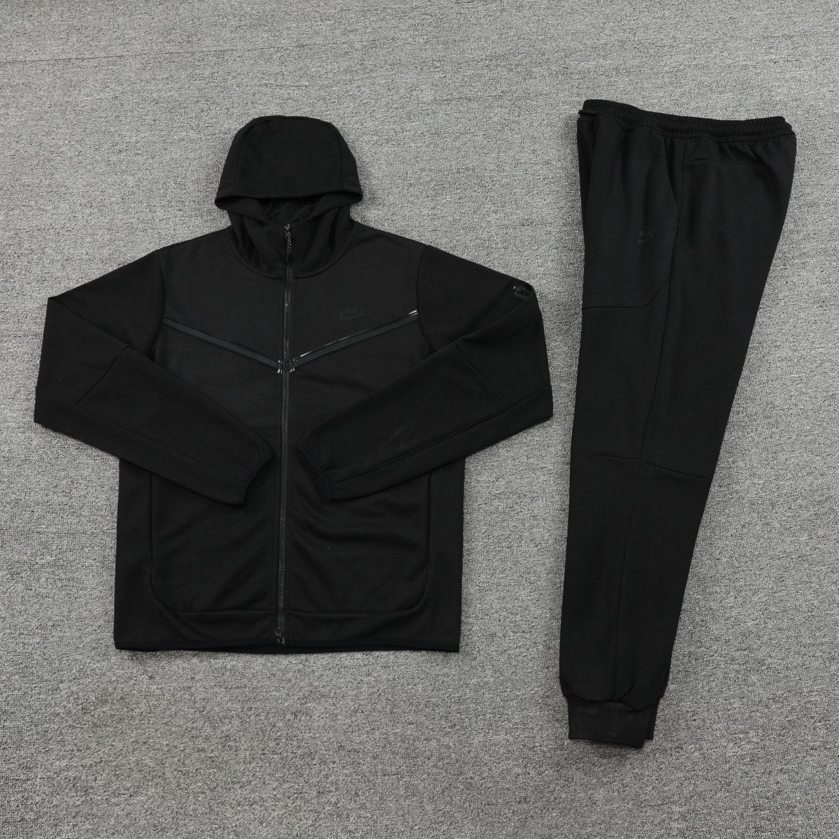 Conjunto Nike Tech Fleece All Black 2.0