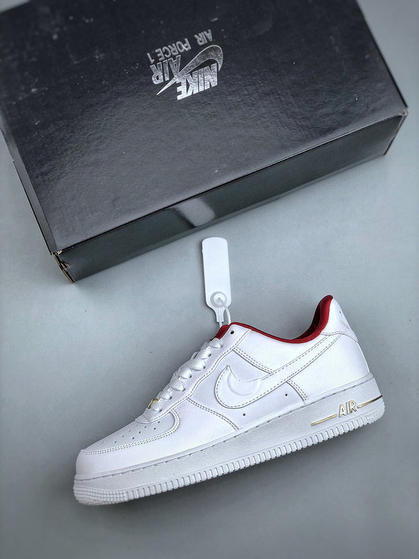 TÊNIS NIKE AIR FORCE 1 JUST DO IT TEAM RED